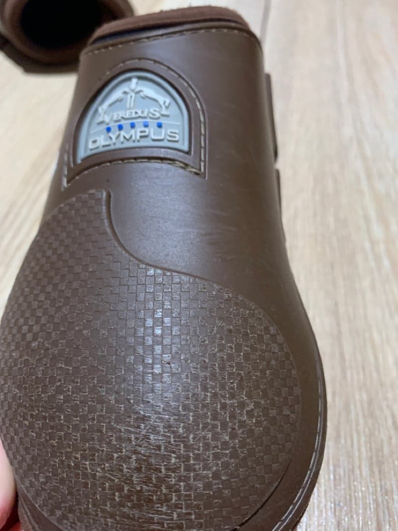 Bild 4 av Brun bakskydd