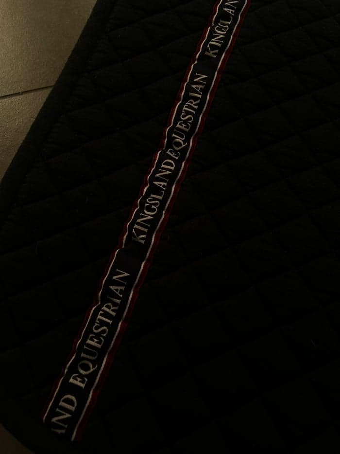 Media 3 av Kingsland schabrak