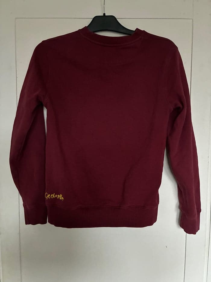 Media 2 av Vinröd tröja från Get the gallop 