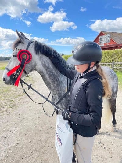 Inlägg 401 av Hoppning med titeln Första placeringen för Lady