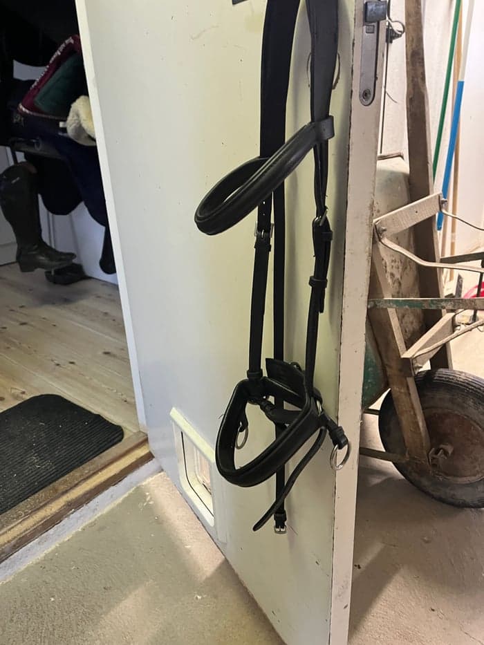 Media 2 of Side pull 