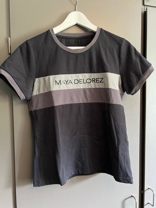 Image of T-shirt från Maya Delorez