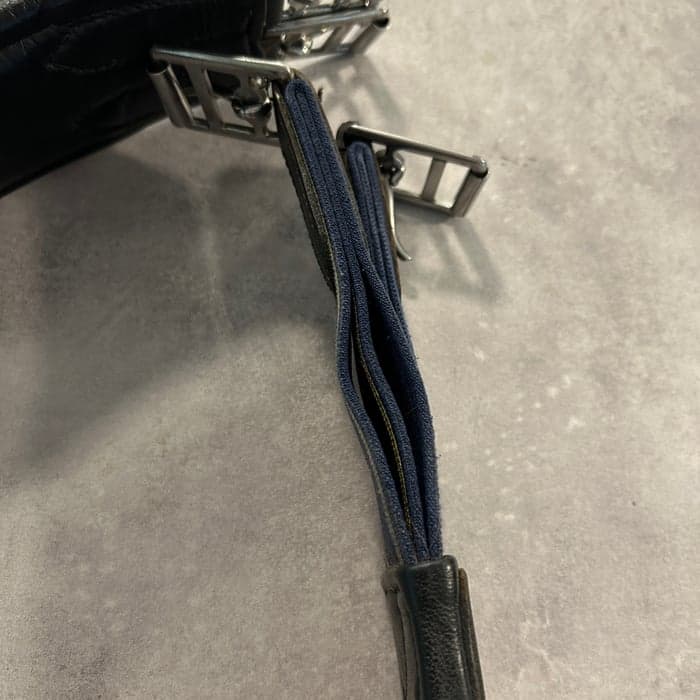 Media 2 av Svart sadelgjord