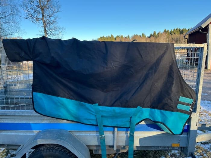Media 2 of Horseware Mio utetäcke 200gram 