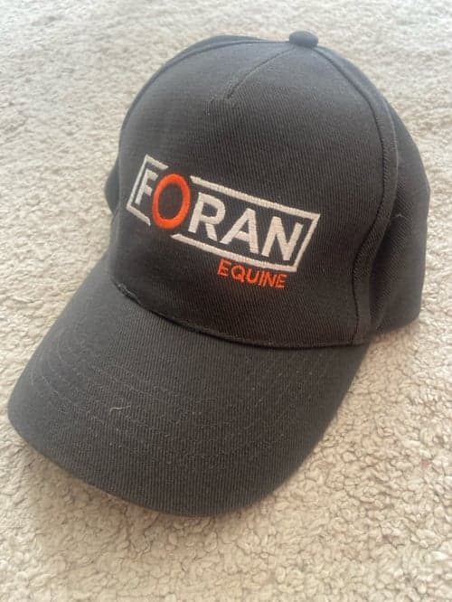 Image of Svart keps från Foran Equine