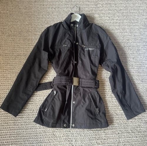 Bild av Svart ridjacka från Equipage