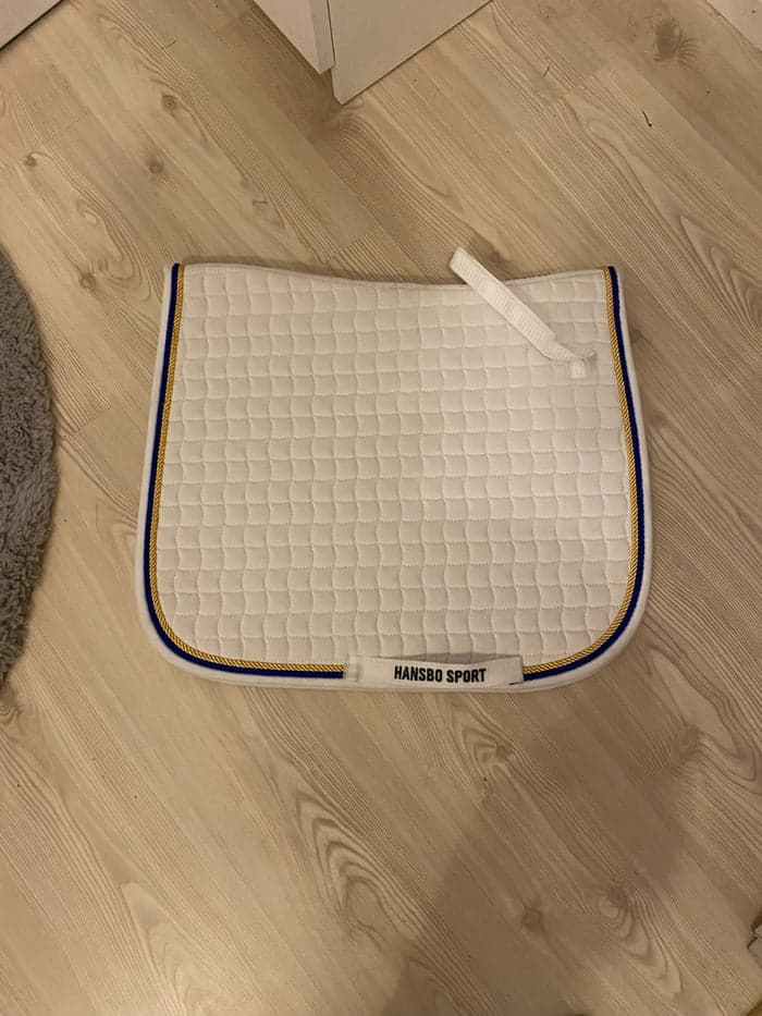 Media 1 av Helt nytt vitt schabrak från Hansbo Sport