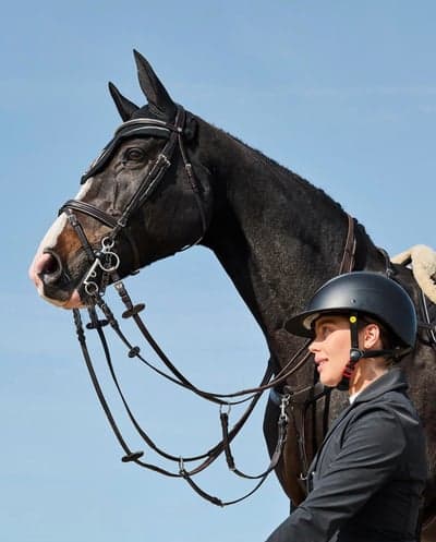 Inlägg 153 av Allround med titeln Nu är vårt samarbete med Hööks äntligen officiellt ⭐️