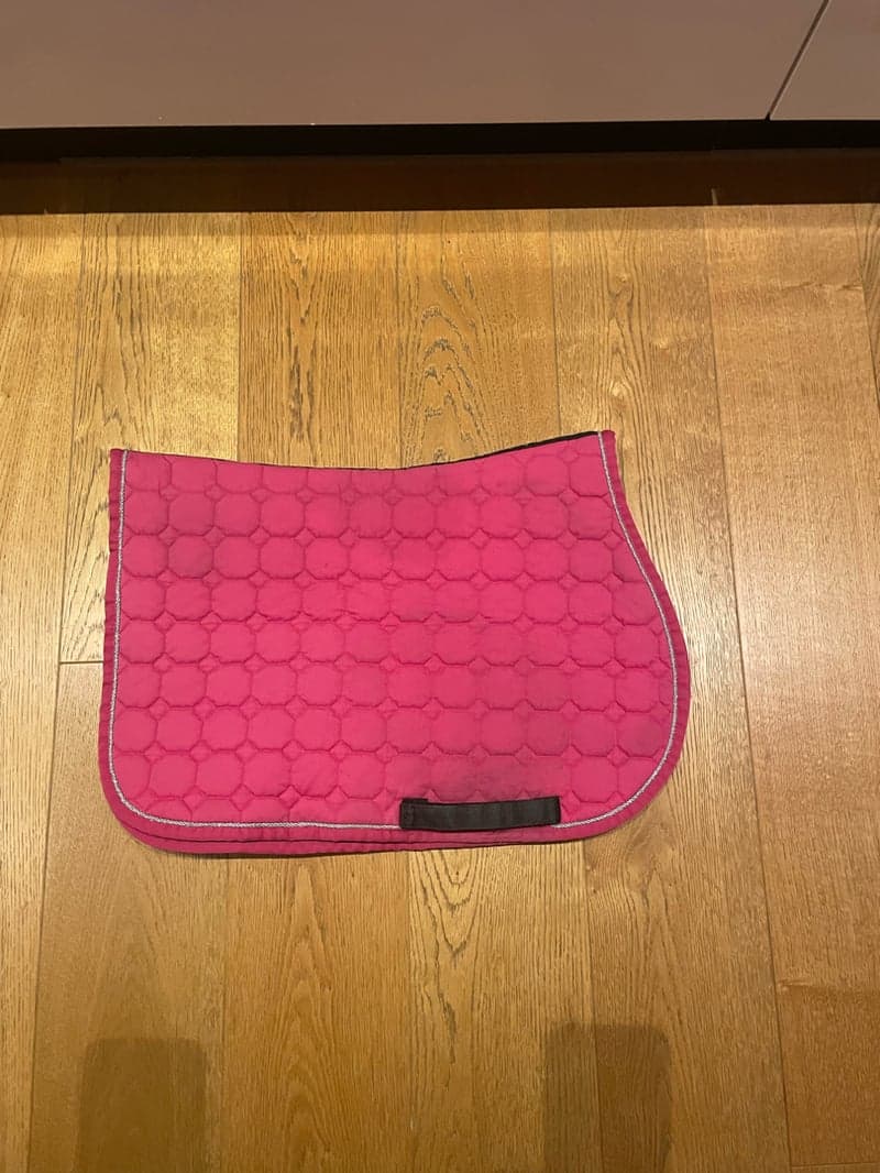 Bild 2 av Rosa schabrak från Equiline